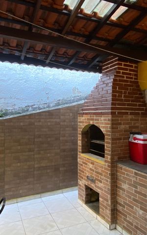 Casa à venda com 125m², 2 quartos e 2 vagas Casa à venda com 125m², 2 quartos e 2 vagasÁrea externa