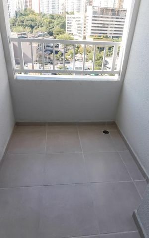 Apartamento para alugar com 28m², 2 quartos e sem vaga Apartamento para alugar com 28m², 2 quartos e sem vagaVaranda da Sala