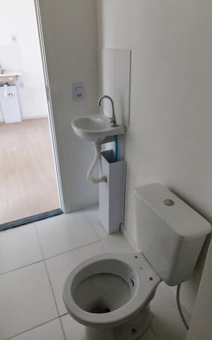 Apartamento para alugar com 28m², 2 quartos e sem vaga Apartamento para alugar com 28m², 2 quartos e sem vagaBanheiro