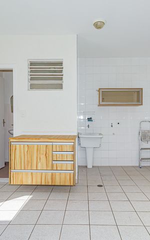 Casa à venda com 140m², 3 quartos e 2 vagas Casa à venda com 140m², 3 quartos e 2 vagasÁrea de Serviço