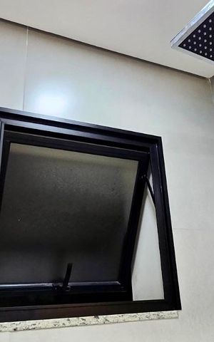 Casa à venda com 238m², 3 quartos e 5 vagasBanheiro da Suíte 2