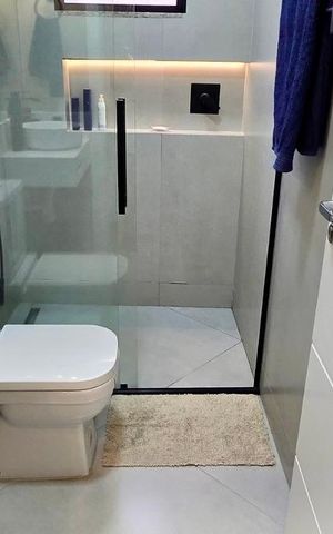 Casa à venda com 238m², 3 quartos e 5 vagasBanheiro da Suíte 3