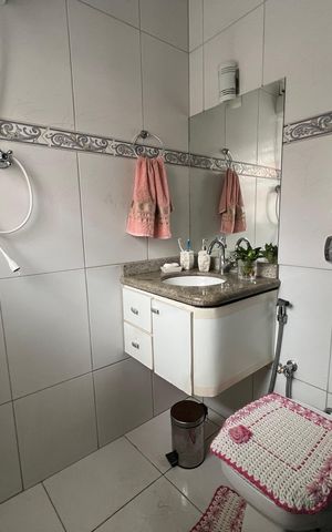Casa para alugar com 70m², 2 quartos e sem vaga Casa para alugar com 70m², 2 quartos e sem vagaBanheiro 1