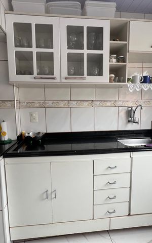 Casa para alugar com 70m², 2 quartos e sem vaga Casa para alugar com 70m², 2 quartos e sem vagaCozinha - Armários