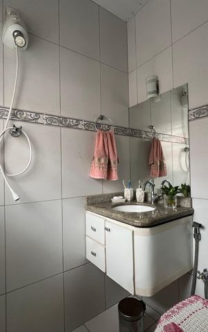 Casa para alugar com 70m², 2 quartos e sem vaga Casa para alugar com 70m², 2 quartos e sem vagaBanheiro 1
