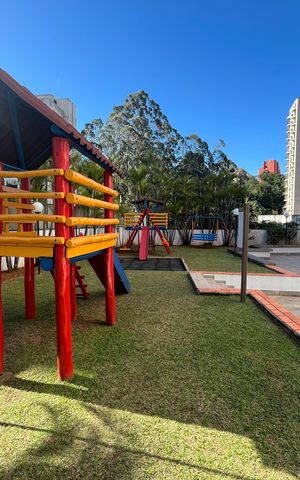 Apartamento para alugar com 67m², 2 quartos e 1 vaga Apartamento para alugar com 67m², 2 quartos e 1 vagaÁrea comum - Playground
