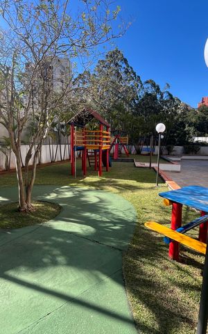 Apartamento para alugar com 67m², 2 quartos e 1 vaga Apartamento para alugar com 67m², 2 quartos e 1 vagaÁrea comum - Playground