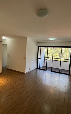 Apartamento para alugar com 67m², 2 quartos e 1 vaga Apartamento para alugar com 67m², 2 quartos e 1 vagaEntrada