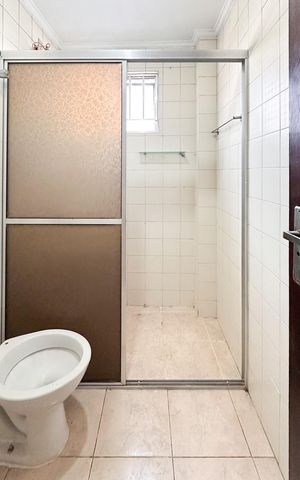 Apartamento para alugar com 67m², 2 quartos e 1 vaga Apartamento para alugar com 67m², 2 quartos e 1 vagaBanheiro social