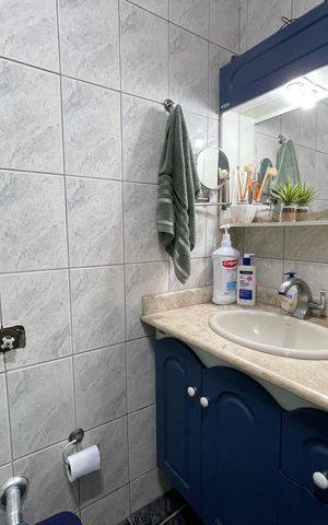Casa à venda com 124m², 4 quartos e 1 vaga Casa à venda com 124m², 4 quartos e 1 vagaBanheiro da suíte