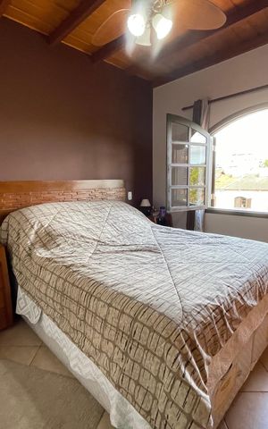 Casa à venda com 124m², 4 quartos e 1 vaga Casa à venda com 124m², 4 quartos e 1 vagaSuíte