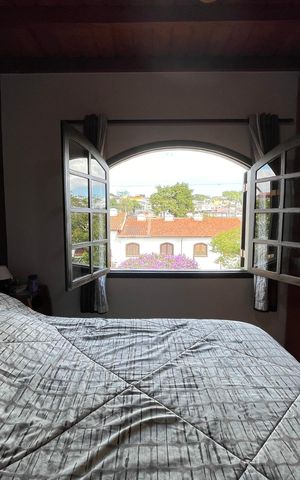 Casa à venda com 124m², 4 quartos e 1 vaga Casa à venda com 124m², 4 quartos e 1 vagaSuíte