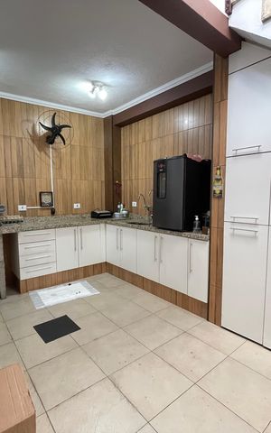 Casa à venda com 124m², 4 quartos e 1 vaga Casa à venda com 124m², 4 quartos e 1 vagaQuintal/Churrasqueira