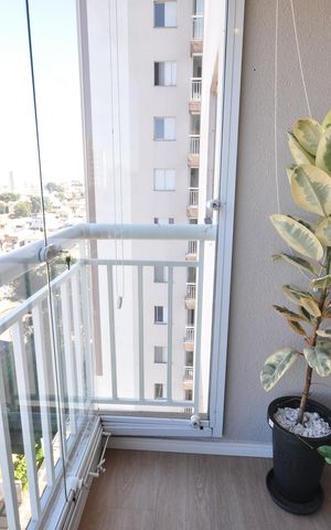 Apartamento à venda com 63m², 2 quartos e 1 vagaSacada da Sala