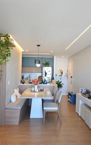 Apartamento à venda com 63m², 2 quartos e 1 vagaSala