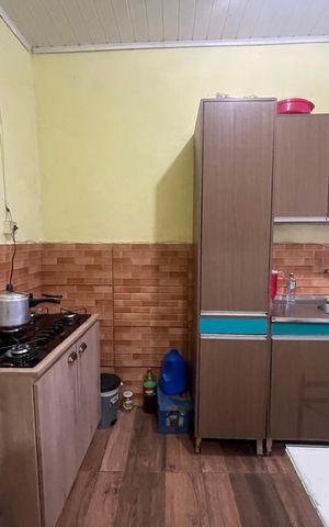 Casa à venda com 185m², 3 quartos e 4 vagas Casa à venda com 185m², 3 quartos e 4 vagasCozinha