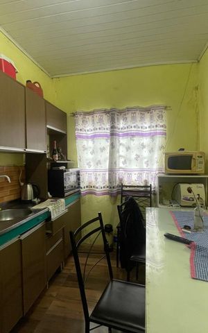 Casa à venda com 185m², 3 quartos e 4 vagas Casa à venda com 185m², 3 quartos e 4 vagasCozinha
