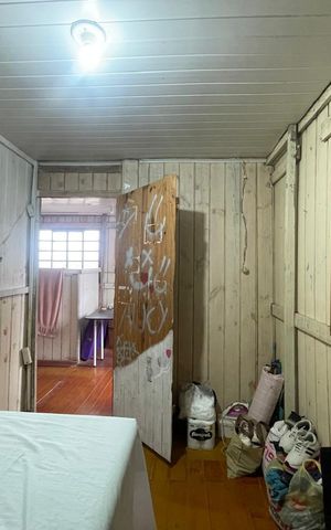 Casa à venda com 185m², 3 quartos e 4 vagas Casa à venda com 185m², 3 quartos e 4 vagasQuarto 3
