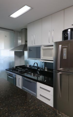 Apartamento à venda com 49m², 2 quartos e 2 vagasCozinha