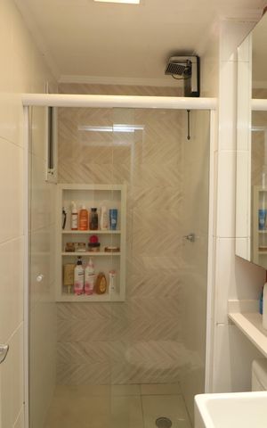 Apartamento à venda com 49m², 2 quartos e 2 vagasBanheiro