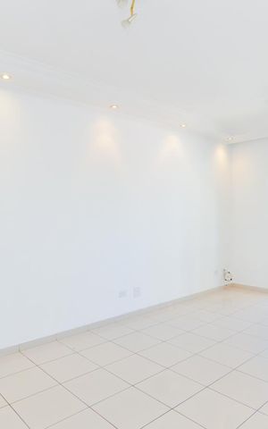 Apartamento para alugar com 67m², 3 quartos e 1 vagaSala