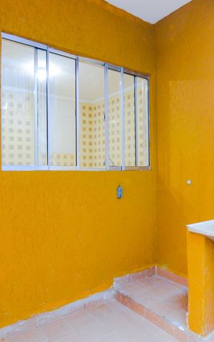 Casa para alugar com 45m², 1 quarto e sem vagaÁrea de Serviço