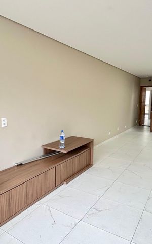Casa à venda com 140m², 3 quartos e 2 vagasSala 