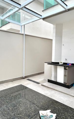 Casa à venda com 140m², 3 quartos e 2 vagasÁrea de Serviço
