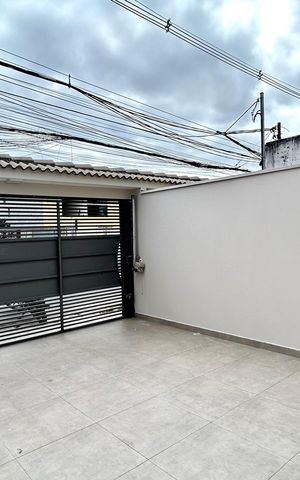 Casa à venda com 140m², 3 quartos e 2 vagasGaragem