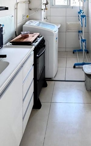 Apartamento à venda com 48m², 2 quartos e sem vaga Apartamento à venda com 48m², 2 quartos e sem vagaCozinha