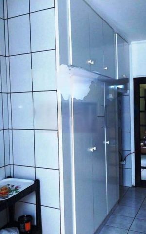 Casa à venda com 160m², 3 quartos e 3 vagas