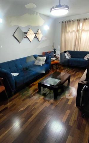 Casa à venda com 170m², 3 quartos e 2 vagas