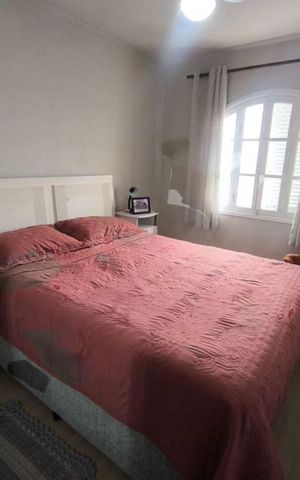 Casa à venda com 170m², 3 quartos e 2 vagas