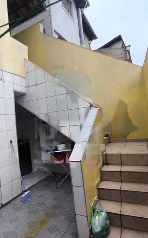 Casa à venda com 170m², 3 quartos e 2 vagas