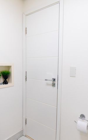 Apartamento à venda com 133m², 3 quartos e 1 vaga Apartamento à venda com 133m², 3 quartos e 1 vagaBanheiro da Suíte 2