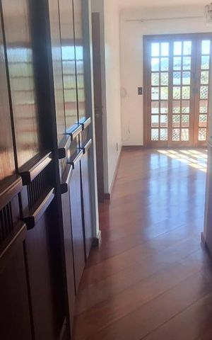 Casa de condomínio para alugar com 224m², 5 quartos e 5 vagasCorredor