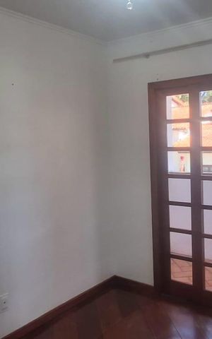 Casa de condomínio para alugar com 224m², 5 quartos e 5 vagas Casa de condomínio para alugar com 224m², 5 quartos e 5 vagasQuarto de serviço