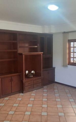 Casa de condomínio para alugar com 224m², 5 quartos e 5 vagas Casa de condomínio para alugar com 224m², 5 quartos e 5 vagasSuíte 3