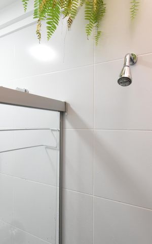 Casa de condomínio para alugar com 99m², 2 quartos e 1 vagaBanheiro da Suíte