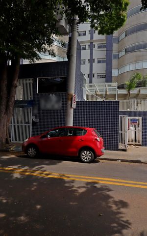 Apartamento à venda com 126m², 3 quartos e 3 vagasFachada