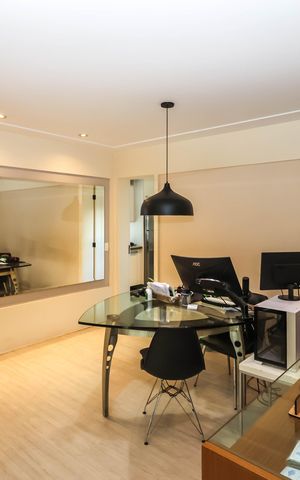 Apartamento à venda com 110m², 3 quartos e 2 vagasSala
