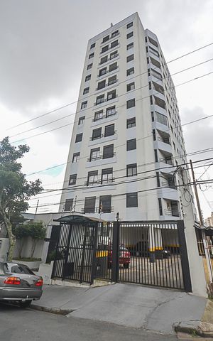 Apartamento para alugar com 81m², 3 quartos e 3 vagas Apartamento para alugar com 81m², 3 quartos e 3 vagasFachada e portaria