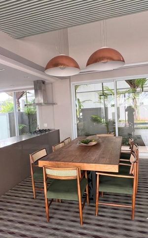Casa de condomínio para alugar com 435m², 4 quartos e 4 vagas Casa de condomínio para alugar com 435m², 4 quartos e 4 vagasCozinha
