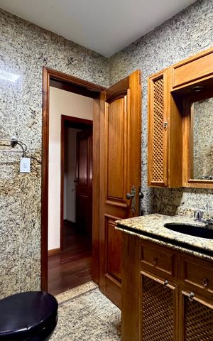 Apartamento à venda com 140m², 3 quartos e 1 vaga