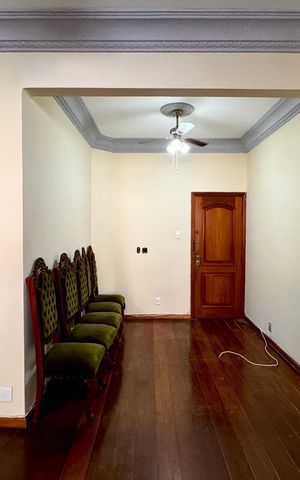 Apartamento à venda com 140m², 3 quartos e 1 vaga