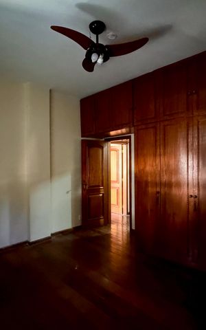 Apartamento à venda com 140m², 3 quartos e 1 vaga