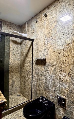 Apartamento à venda com 140m², 3 quartos e 1 vaga
