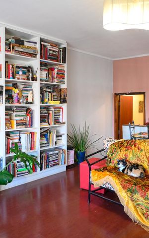 Casa à venda com 204m², 3 quartos e 3 vagasEscritório