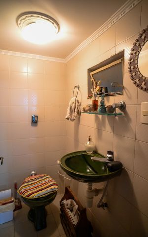 Casa à venda com 204m², 3 quartos e 3 vagasLavabo