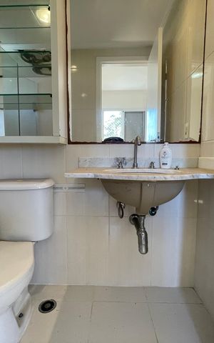 Apartamento para alugar com 67m², 3 quartos e 1 vaga Apartamento para alugar com 67m², 3 quartos e 1 vagaBanheiro 2